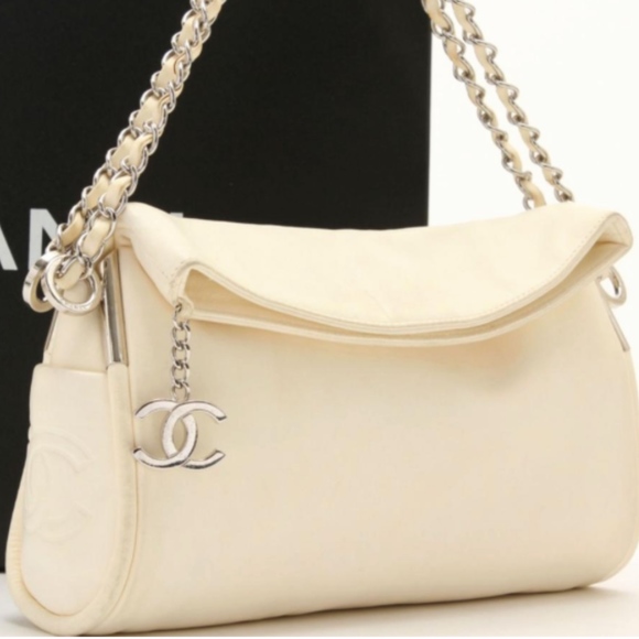 Chanel 2 way white shoulder bag - Picture 2 of 8